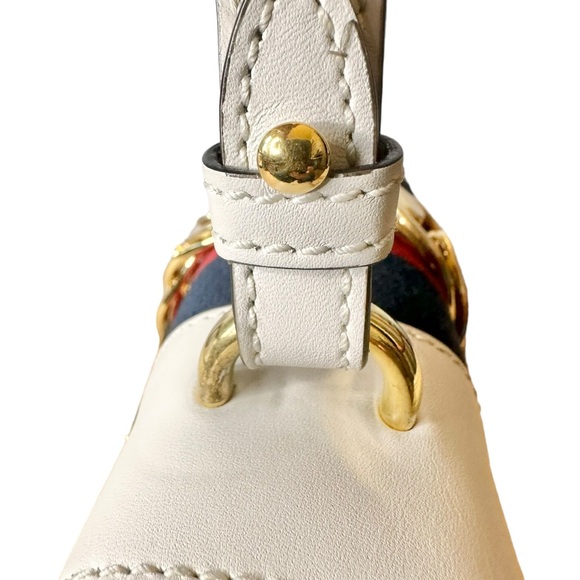 184 Preloved Gucci Mini Animalier Sylvie (Special Edition) - Picture 7 of 11